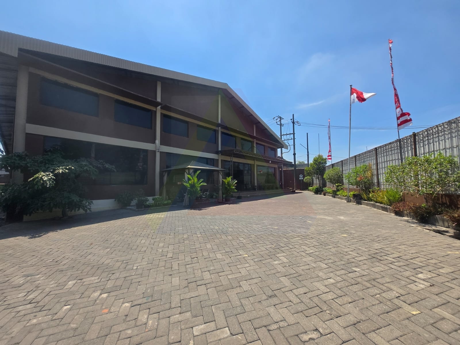 Fasilitas Gedung Depan Pabrik